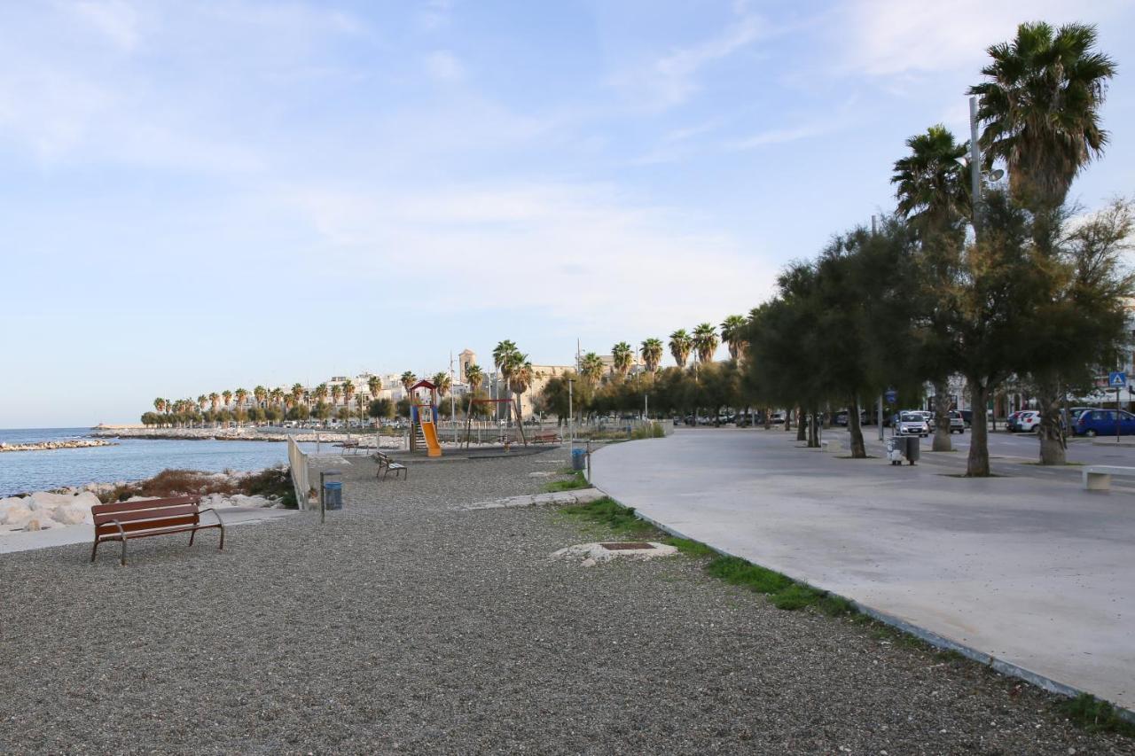 Casa Cala Portecchia Мола ди Бари Екстериор снимка